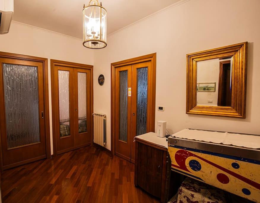 Dimora Al Colosseo, 2 Bedrooms Roma Exterior foto